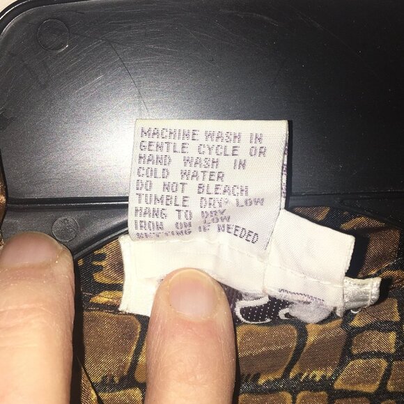 Tess Ladies' LS Blouse Snakeskin Print Brown Copper Black Size 6 - Picture 3 of 11